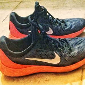 Men’s Nike Skyelux